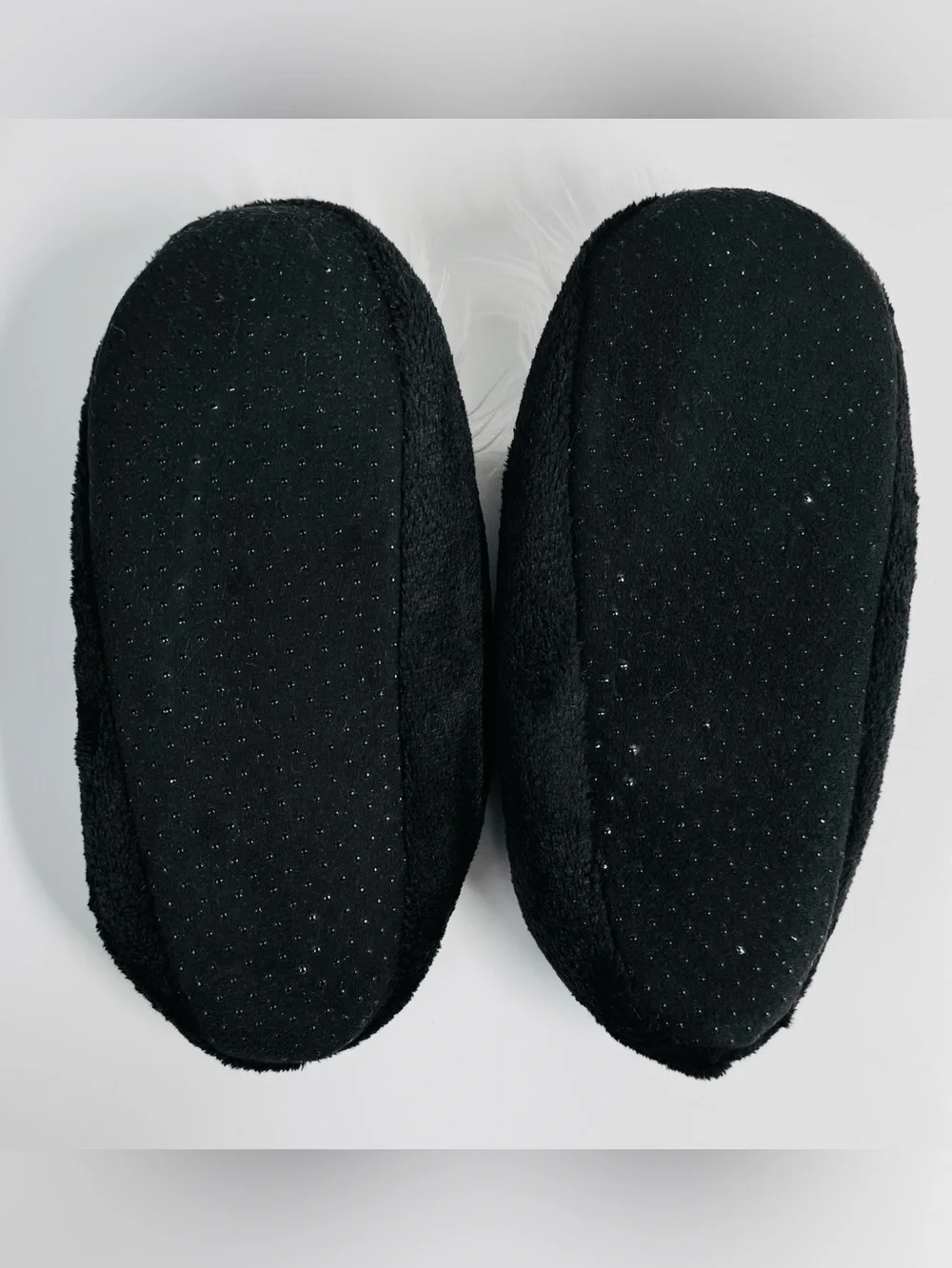 HSN Soft & Cozy Reader’s Wrap and Slippers Set Pompom Velvet Black NWT